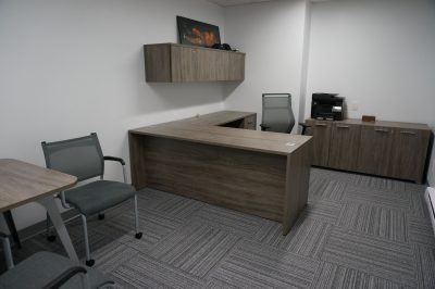 adjustable stand up desk